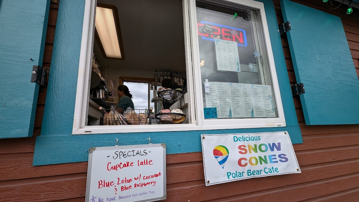 Polar Bear Cafe